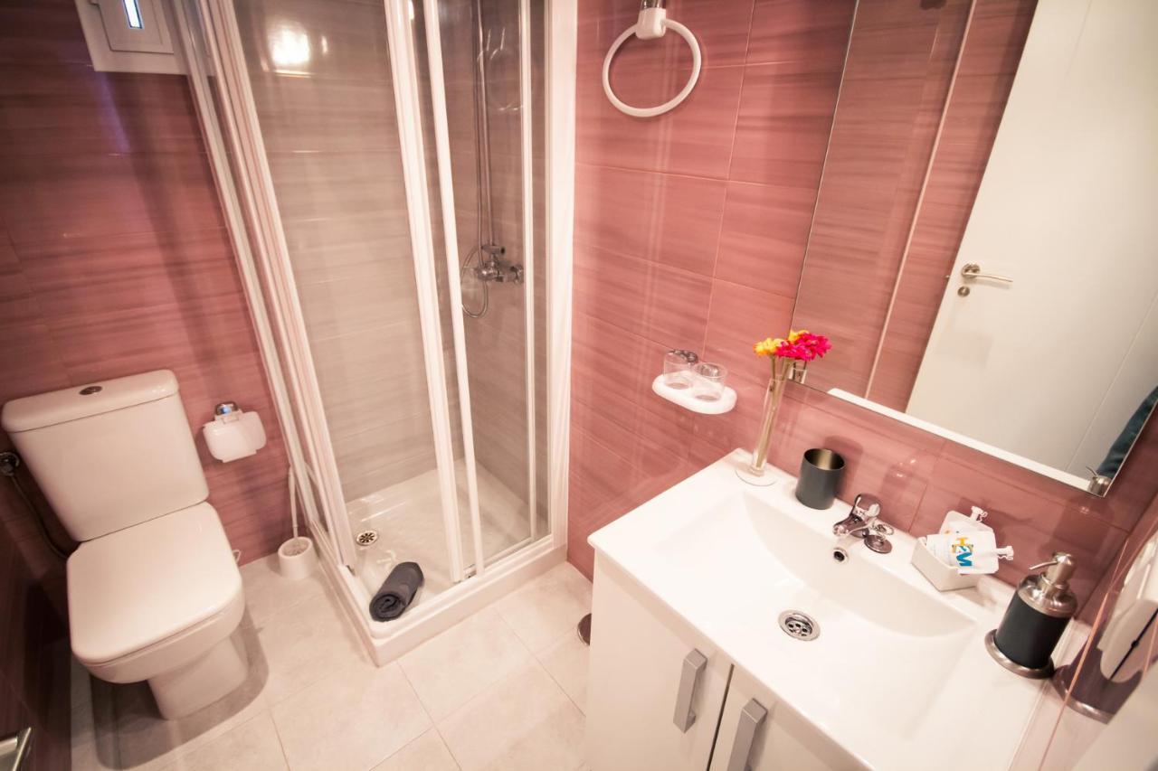 Holidays2Malaga Heredia 3 Bedroom Opposite Malaga Port المظهر الخارجي الصورة